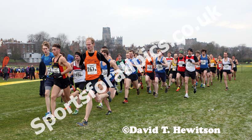 Start of the senior mens Durham Cathedral Relays. Photo: David T. Hewitson/Sports for All Pics